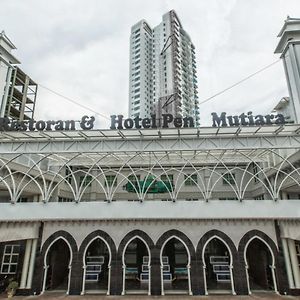 Hotel Pen Mutiara